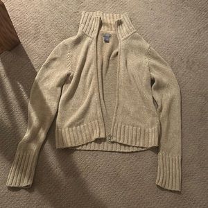 Light brown zip up sweater super cute